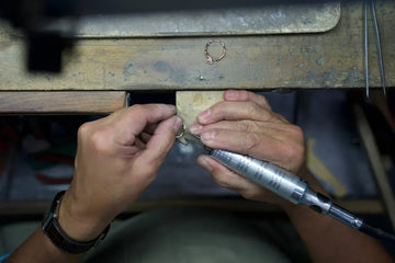 The 11 Best Jewelry Gifts for Your Wife [2025 Guide]