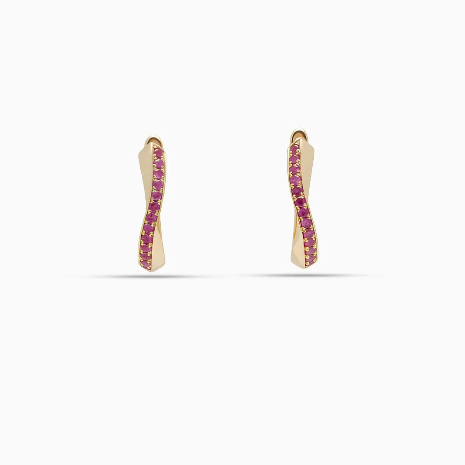 Pink Sapphire Wavy Hoop Earrings in 18K Rose Gold