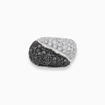 Black and white diamond ring in 18K white gold