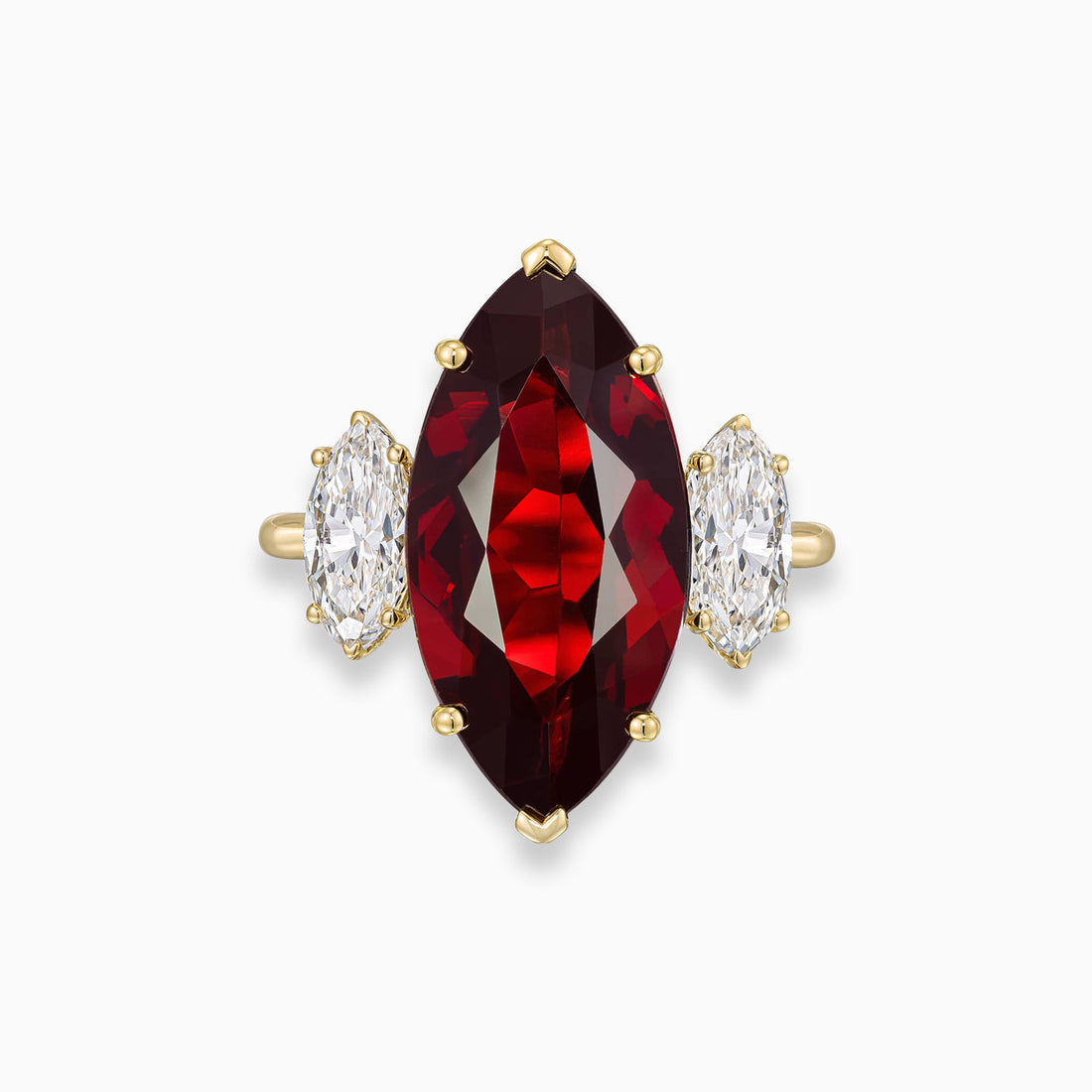 Marquise garnet ring with marquise shape diamonds in 18K yellow gold