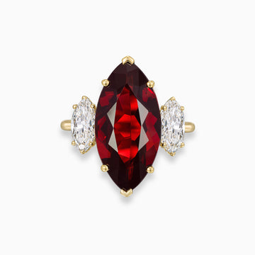 Marquise garnet ring with marquise shape diamonds in 18K yellow gold